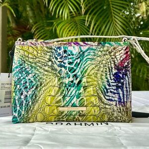 Brahmin Lorelei in Wild Melbourne